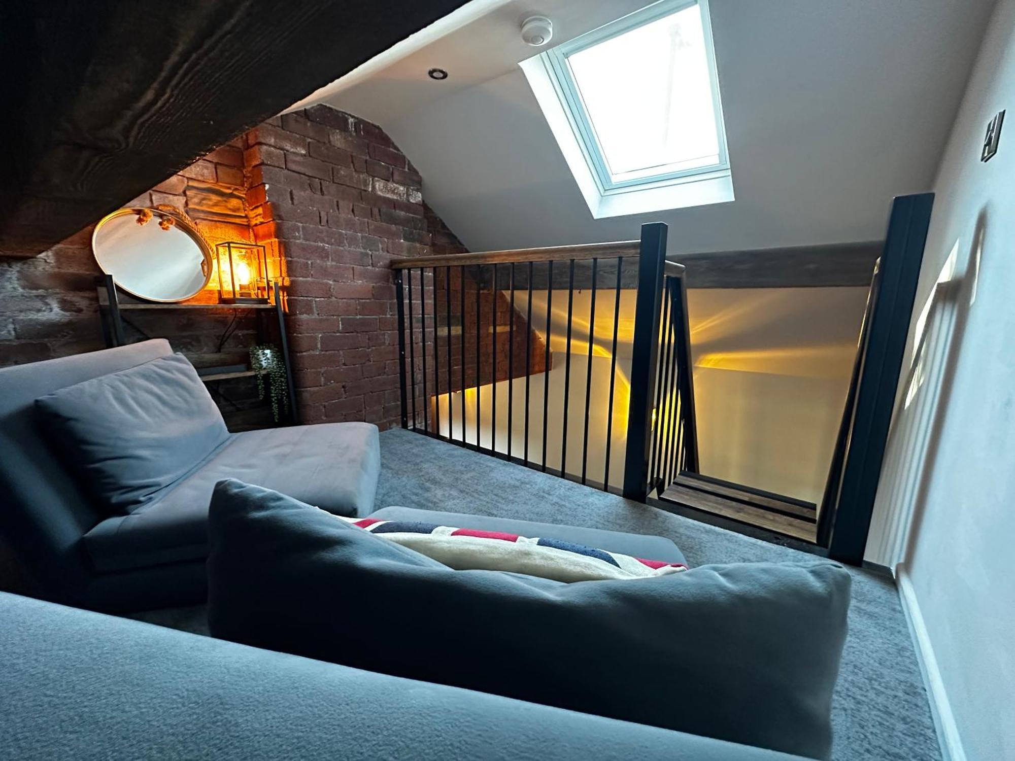 Unique Victorian Stable Conversion Halifax Eksteriør bilde